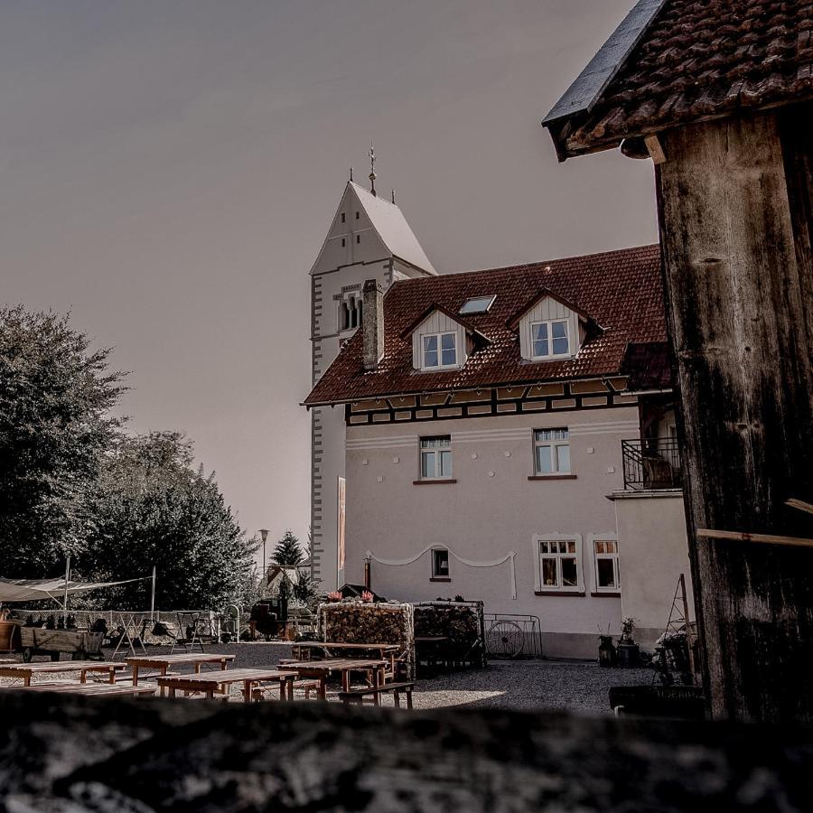 Allgaeuer Genusshotel Und Historischer Dorfgasthof Hirsch Leutkirch im Allgäu Buitenkant foto